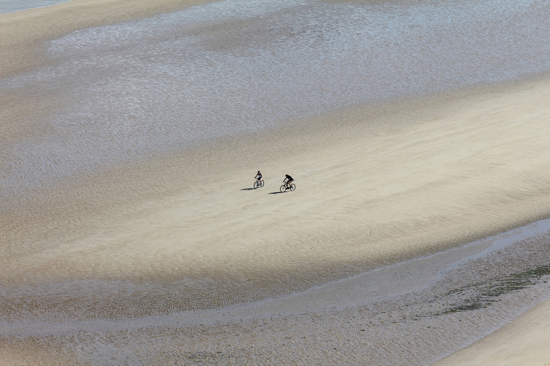Cycling tour at Omaha Beach